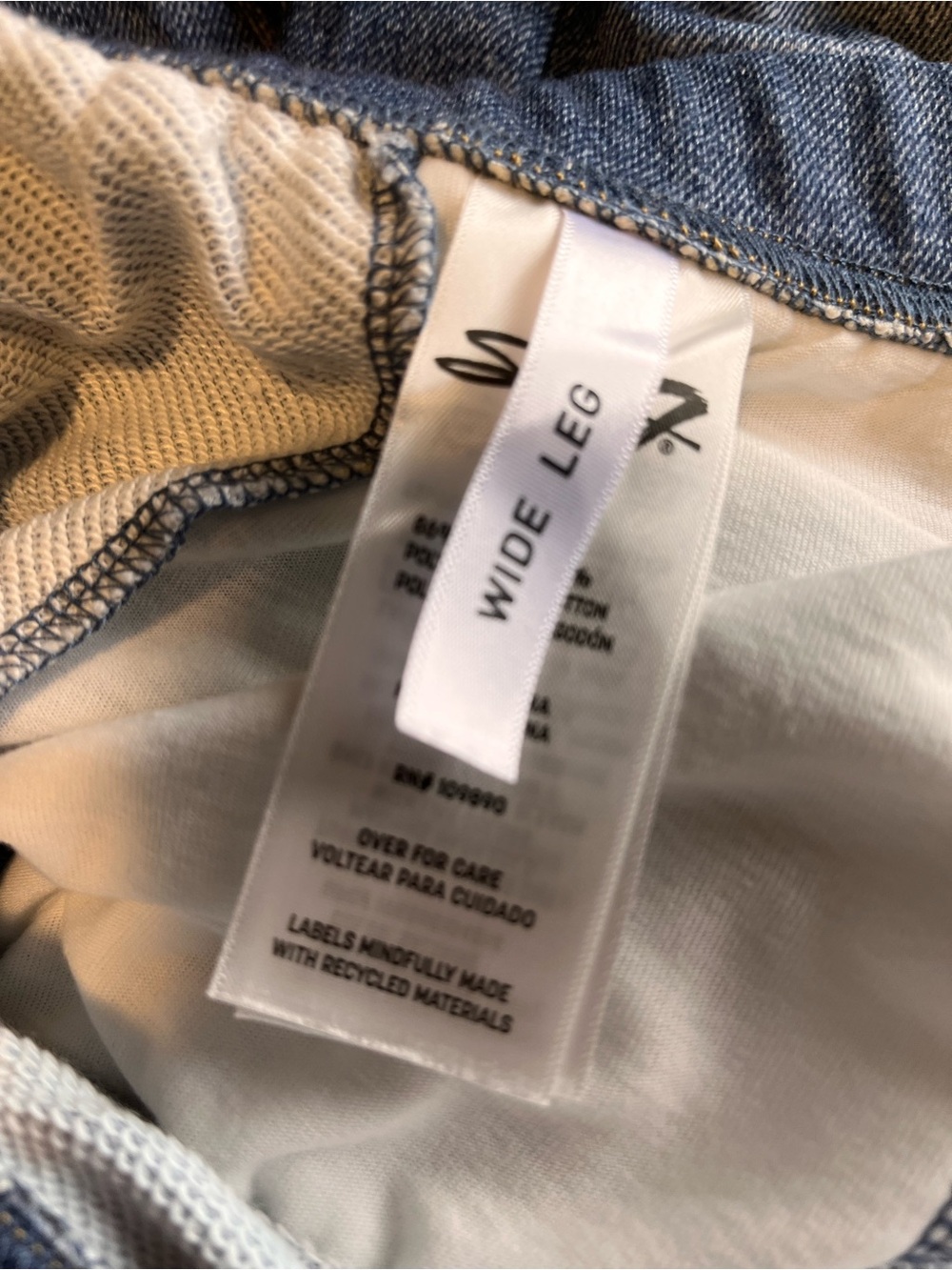 NWT Seven7 Wide Leg Denim Illusion Cotton Terry Sweatpant Jeans Size Medium - Picture 14 of 15